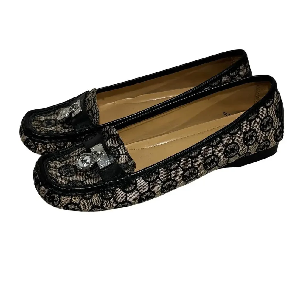 Michael Kors Flats Driving Loafers Slip On Shoes Casual Black Beige Logo 9M